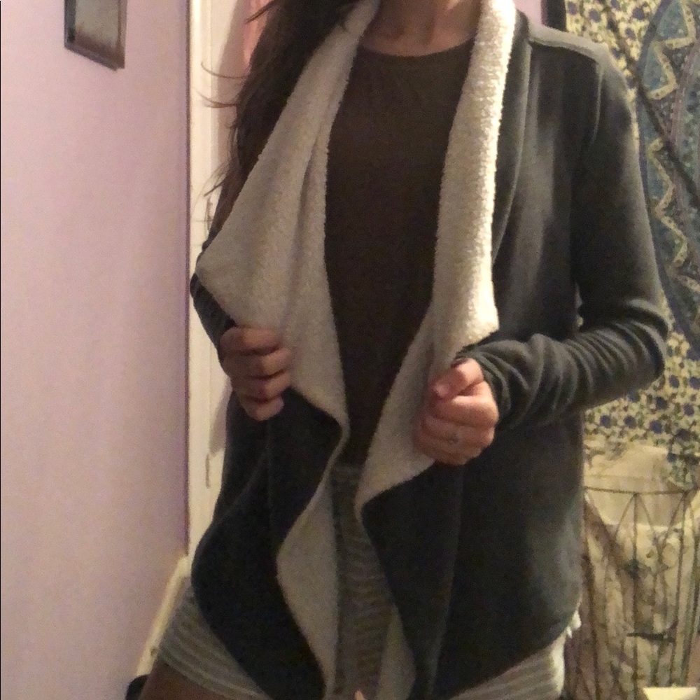 Jacket - Picture 6 of 6
